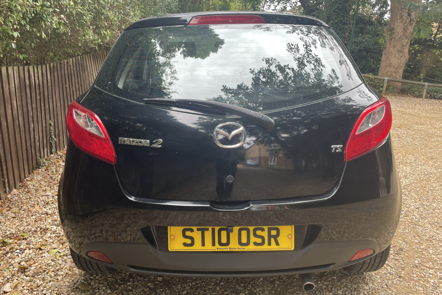 Mazda Mazda2 